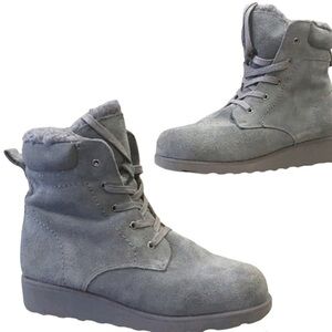 BEARPAW Phoebe suede sheepskin lace-up hiker boot.